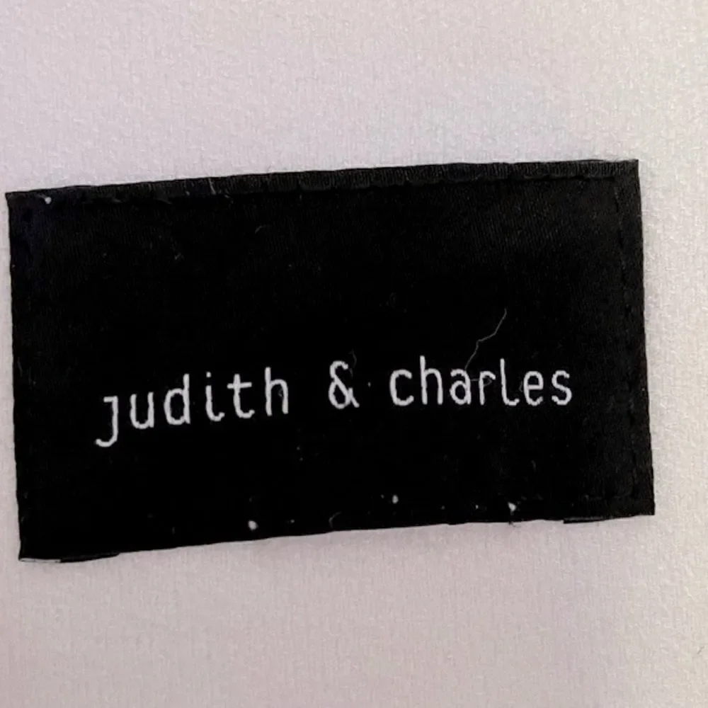 Judith & Charles White Two Button Blazer - Picture 6 of 6